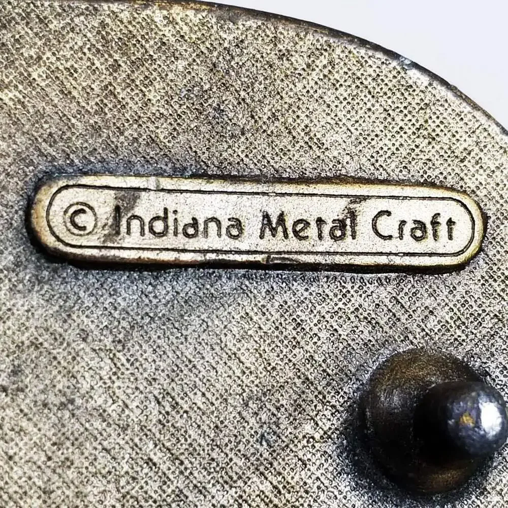 Vintage‎ Indiana Metal Craft Deer Buck Belt Buckle Wildlife Nature Scene